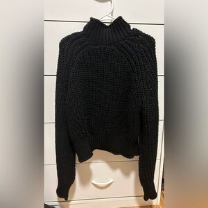 H&M Knitted sweater